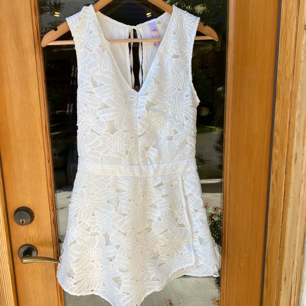 Cream / White Romper